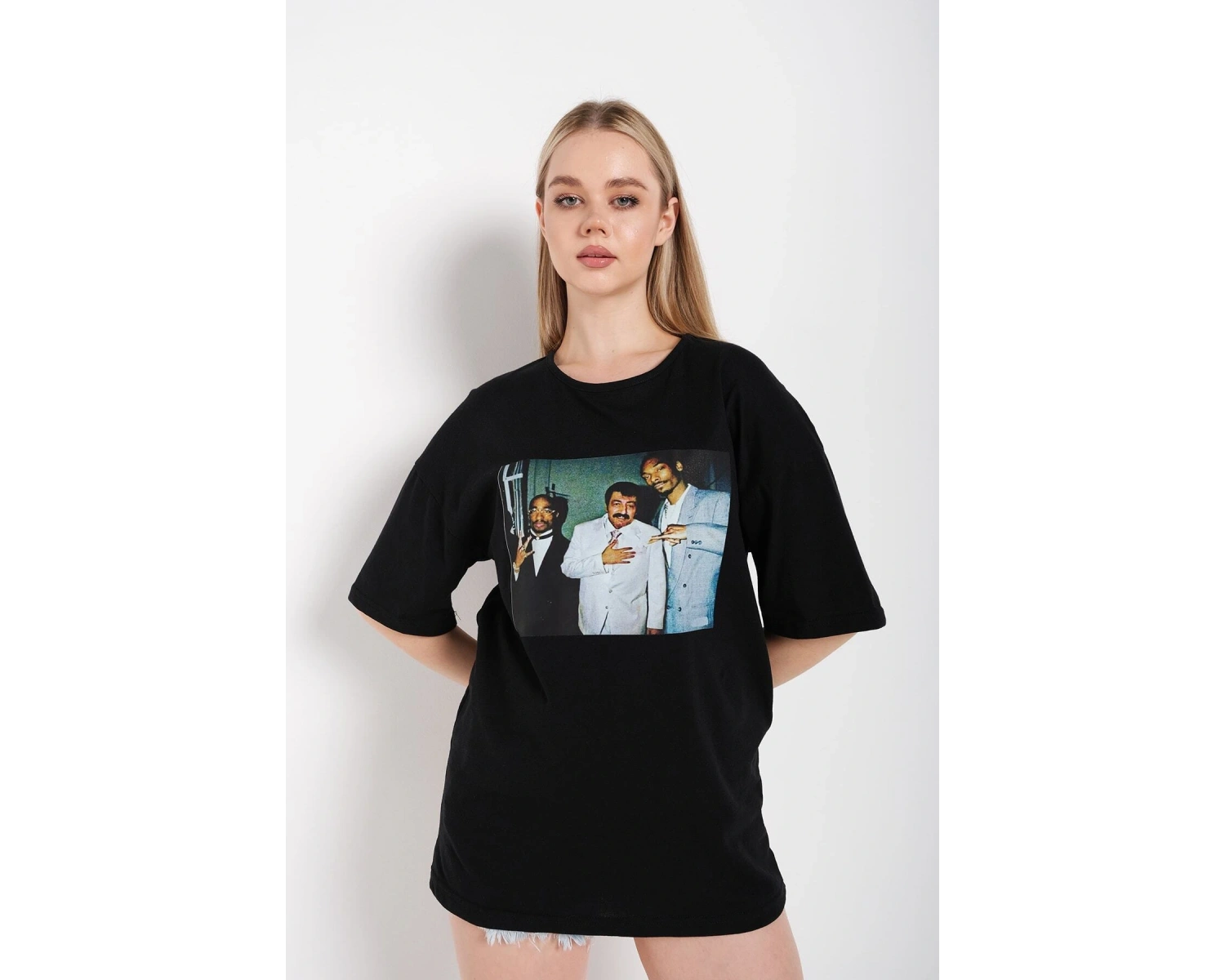 Kadın Siyah Müslüm Gürses Baskılı Tshırt