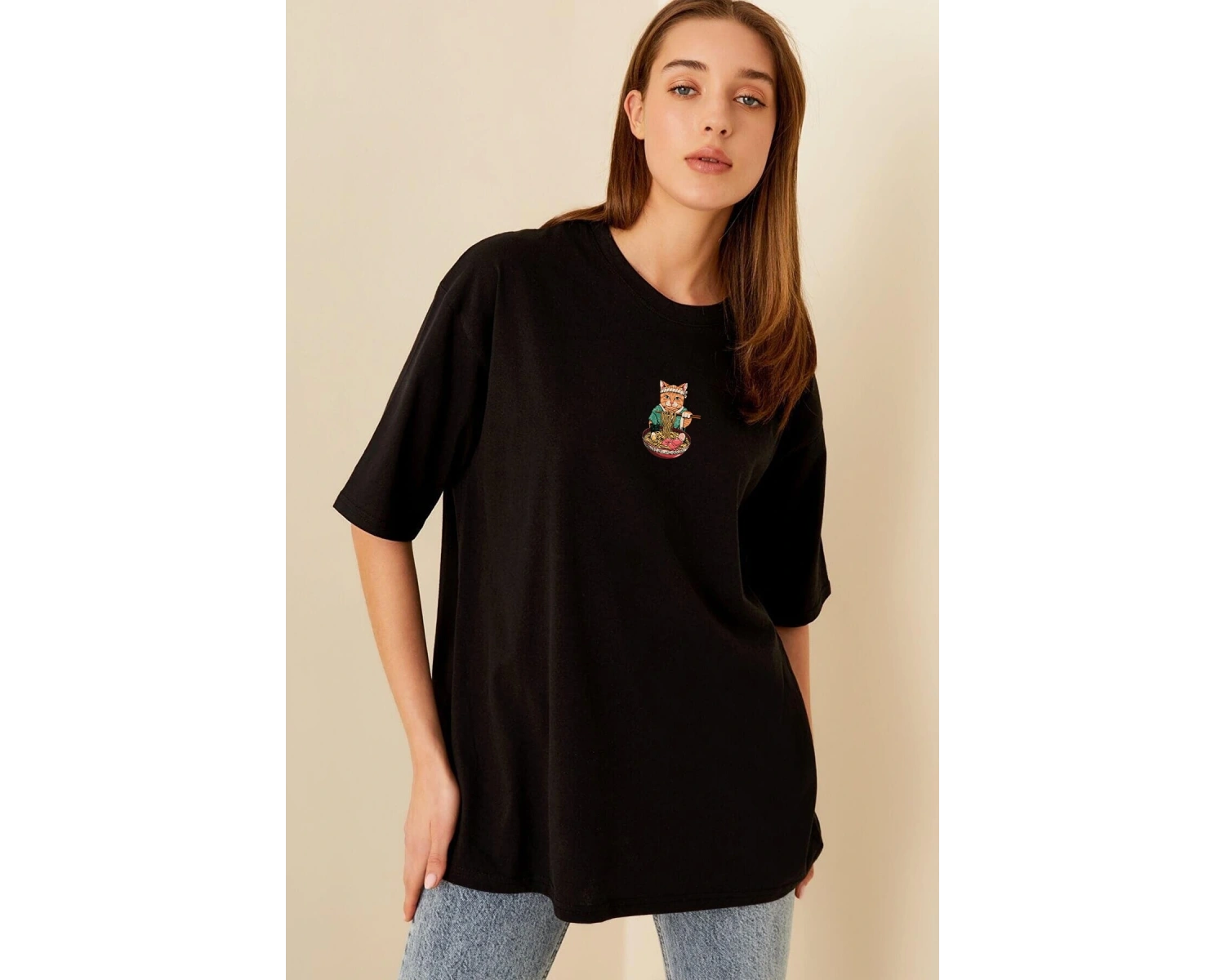 Kadın Siyah Önü Şef Kedicik Baskılı Bisiklet Yaka Oversize Pamuklu T-shirt