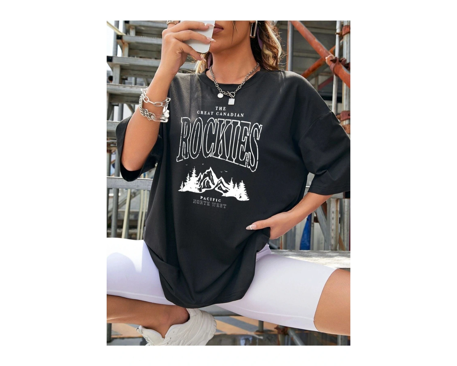 Kadın Siyah Rockıes Baskılı Oversize Bisiklet Yaka Tshirt