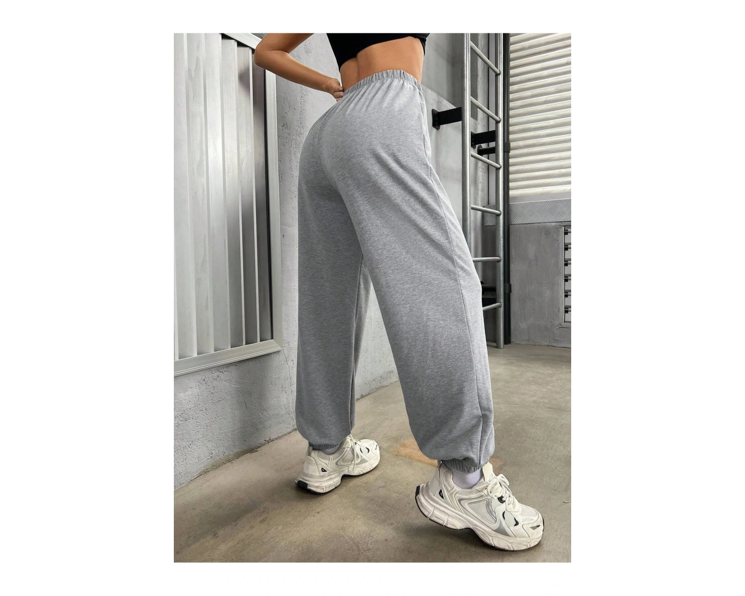 Kadın Yazılı Desenli Elastik Etekli Jogger Eşofman Altı