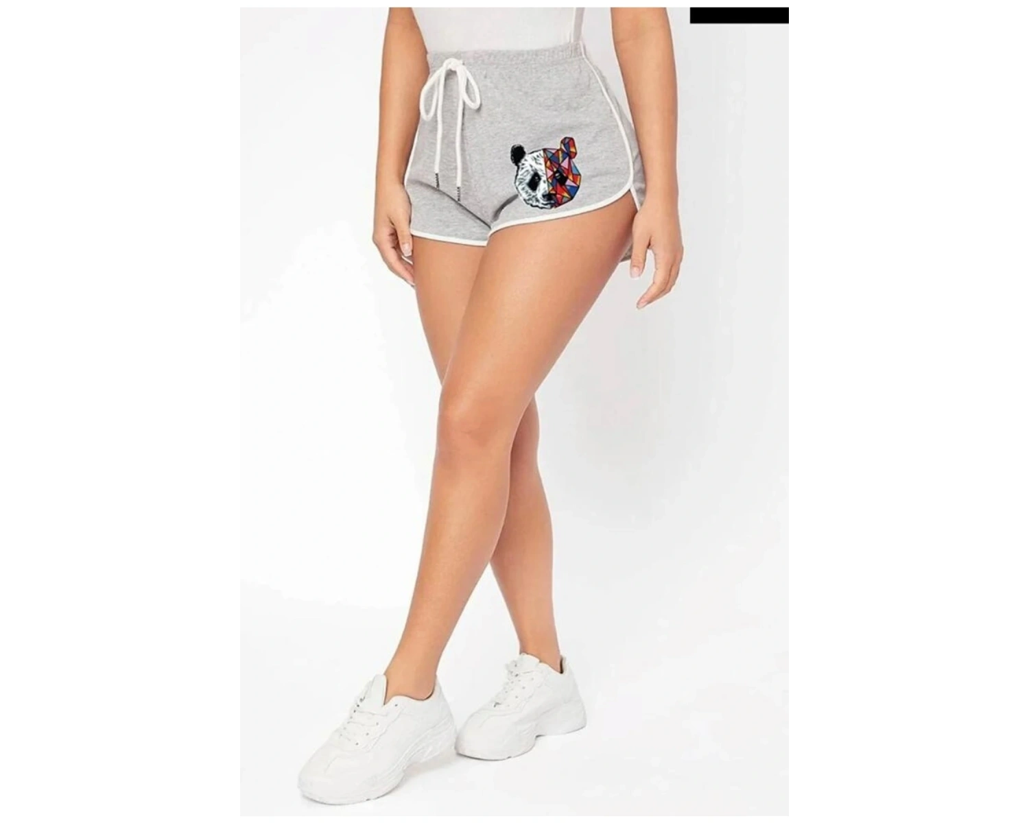 Kadın Yırtmaçlı Mini Panda Baskılı Penye Şort