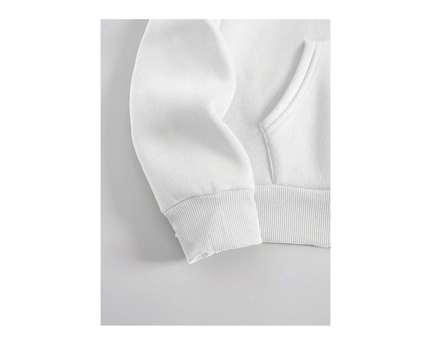 Kanguru Cepli İpli Kapşonlu Beyaz