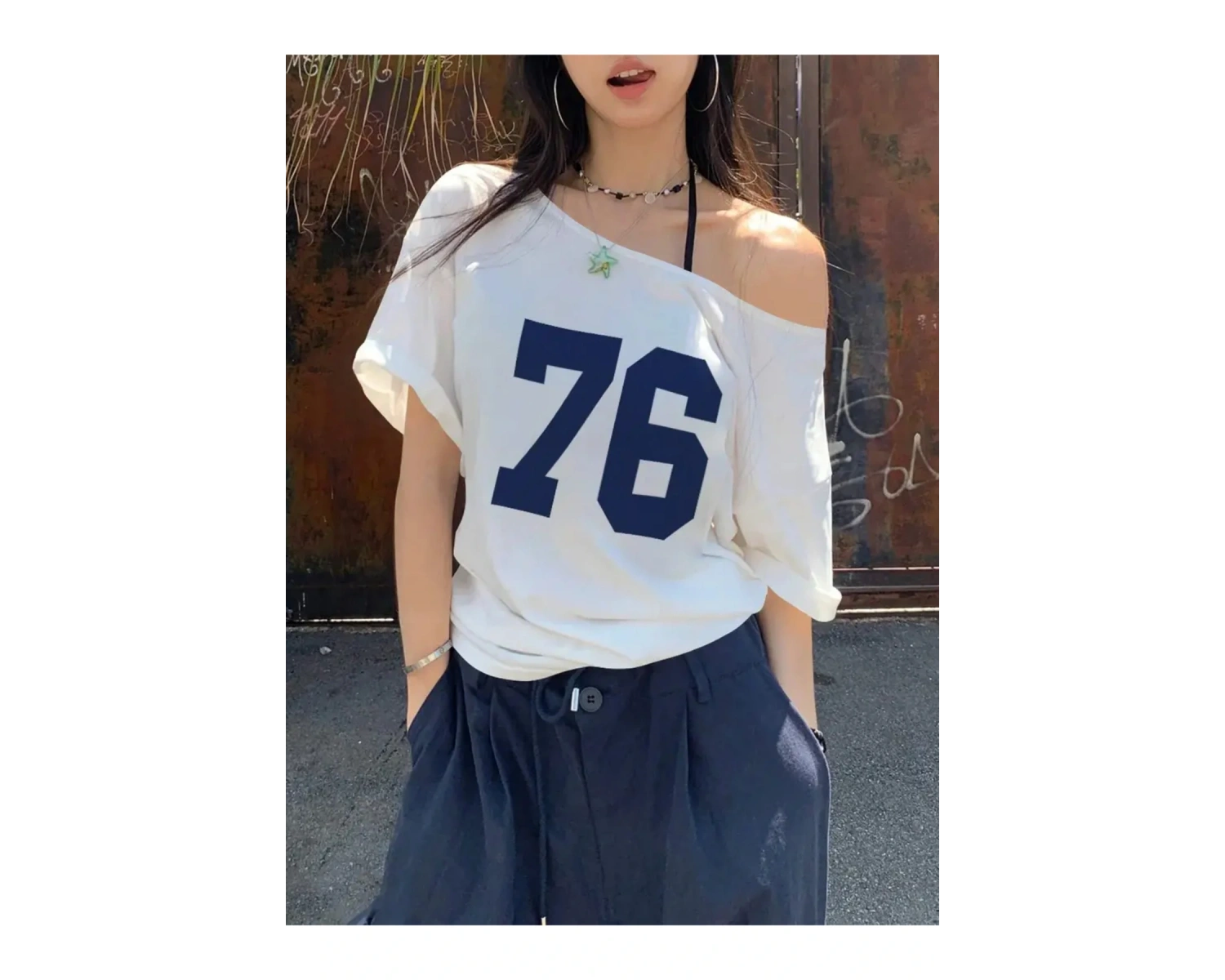 Kayık Yaka 76 Baskılı Oversize %100 Pamuk