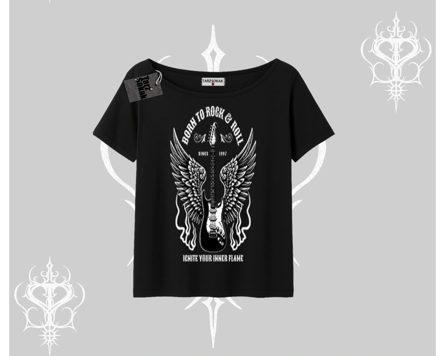 Kayık Yaka Tshirt Born to Rock Eternal Flame Legacy