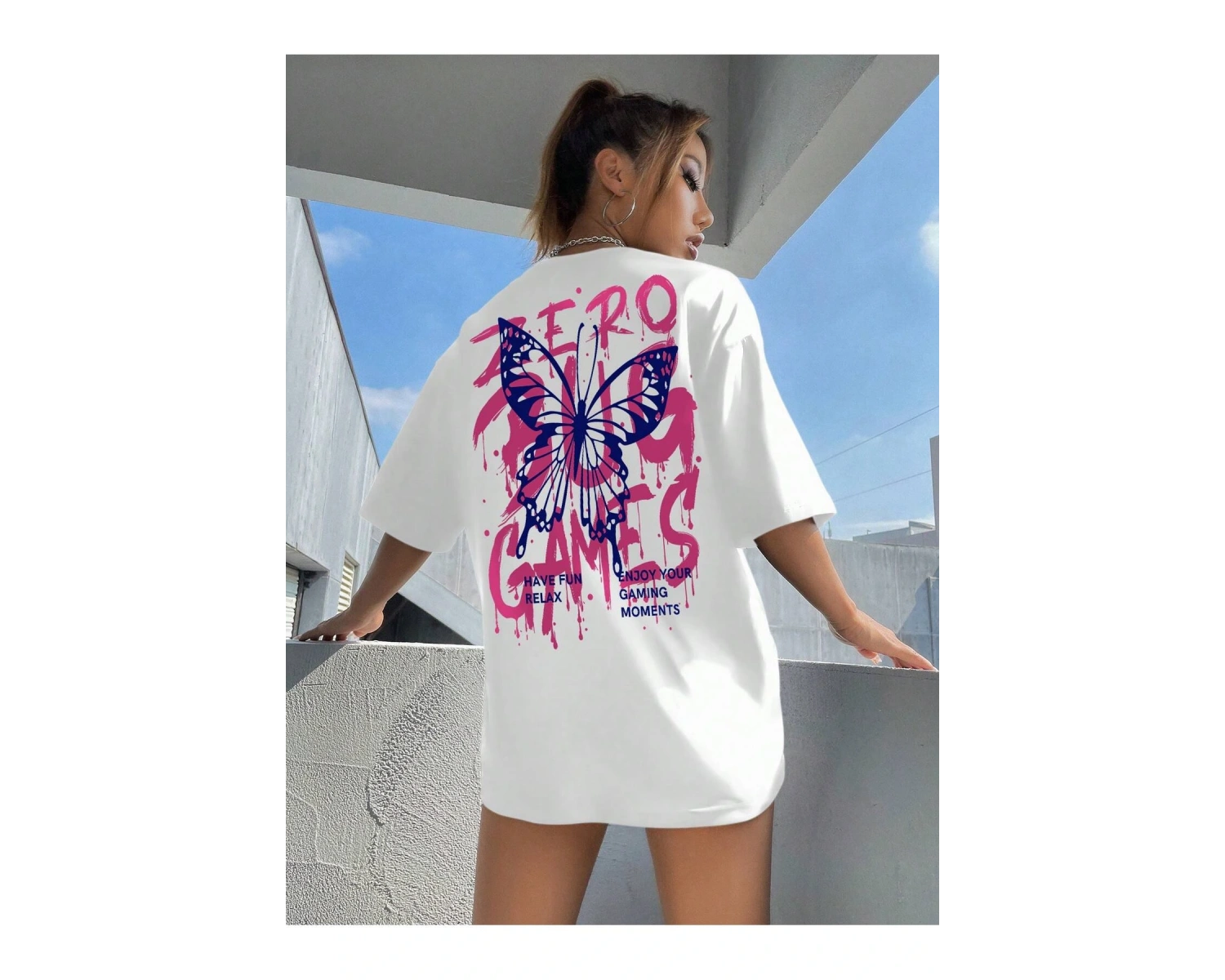 Kelebek & Slogan Grafikli Düşük Omuz Oversize Tişört