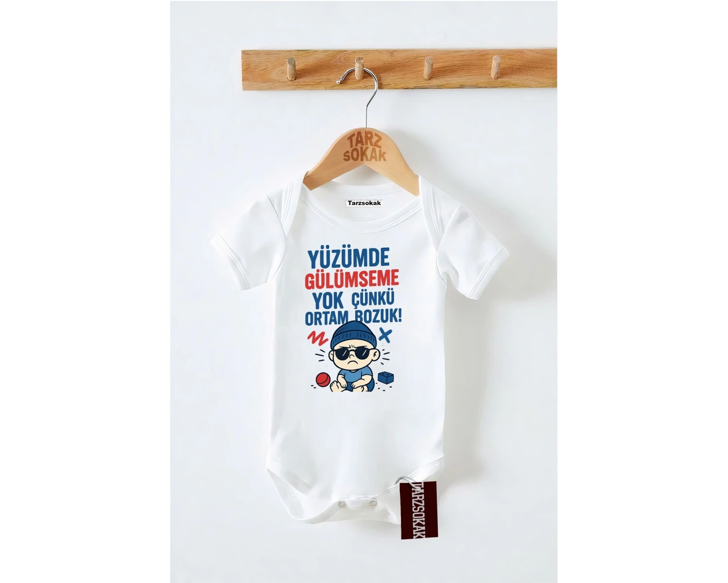 Kısa Kol Body YÜZÜMDE GÜLÜMSEME YOK ÇÜNKÜ ORTAM BOZUK KODZıbın41