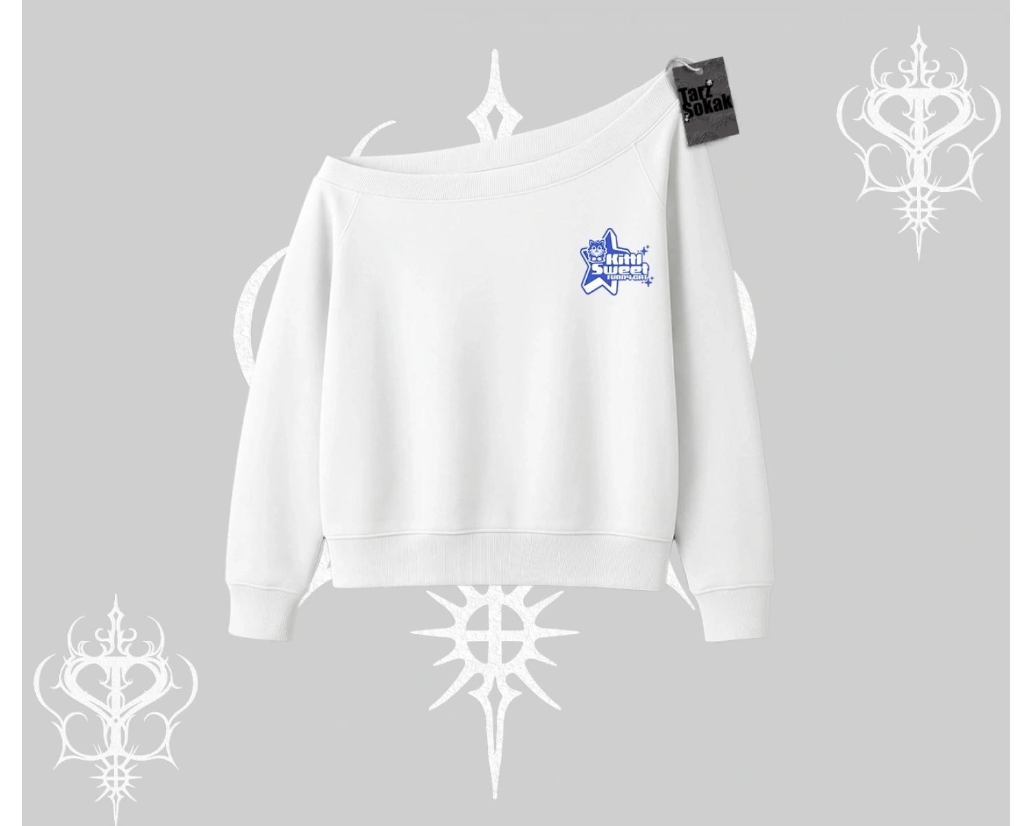 Kitti Sweet Mini Logo Baskılı Kayık Yaka Tshirt