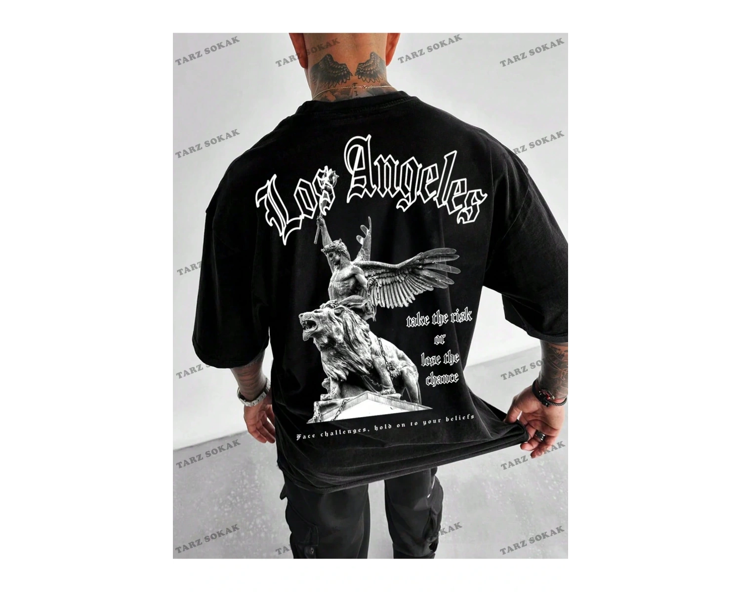 KOD Trend EMRG Erkek Büyük Beden Düşük Omuzlu Tişört Çizgi Film Karakteri ve Harf Baskılı