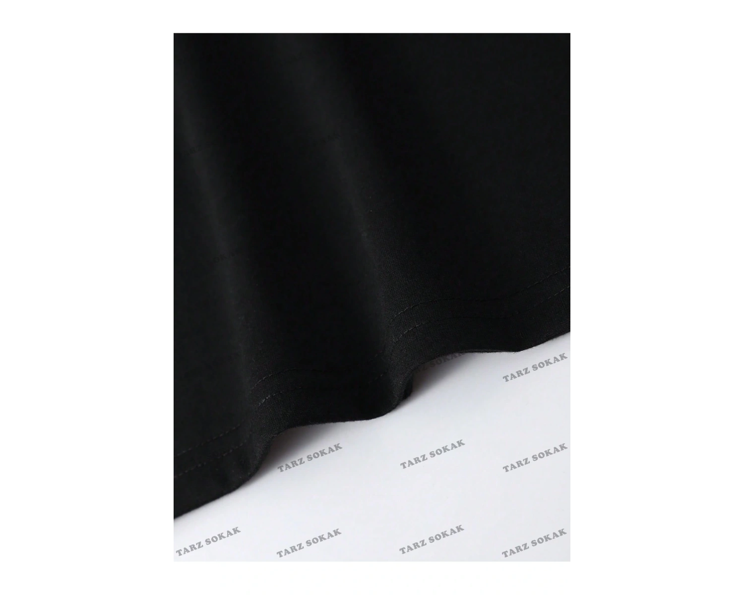 KOD Trend EMRG Erkek Göz ve Harf Grafikli Damla Omuz Tişörtü