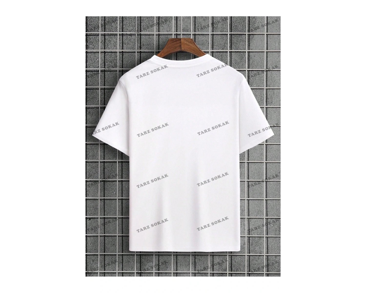 KOD Trend Erkek Japon Harfli ve Çiçek Baskılı Tişört