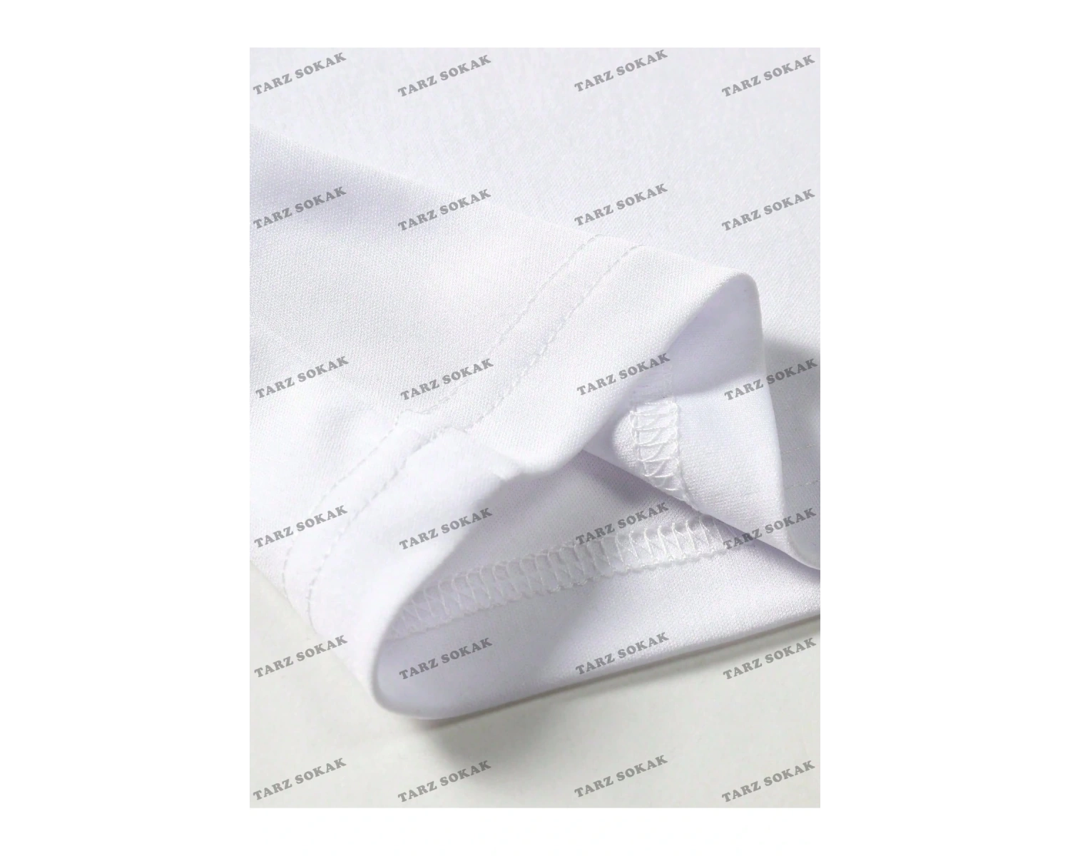 KOD Trend Erkek Mektup Grafikli Tişört