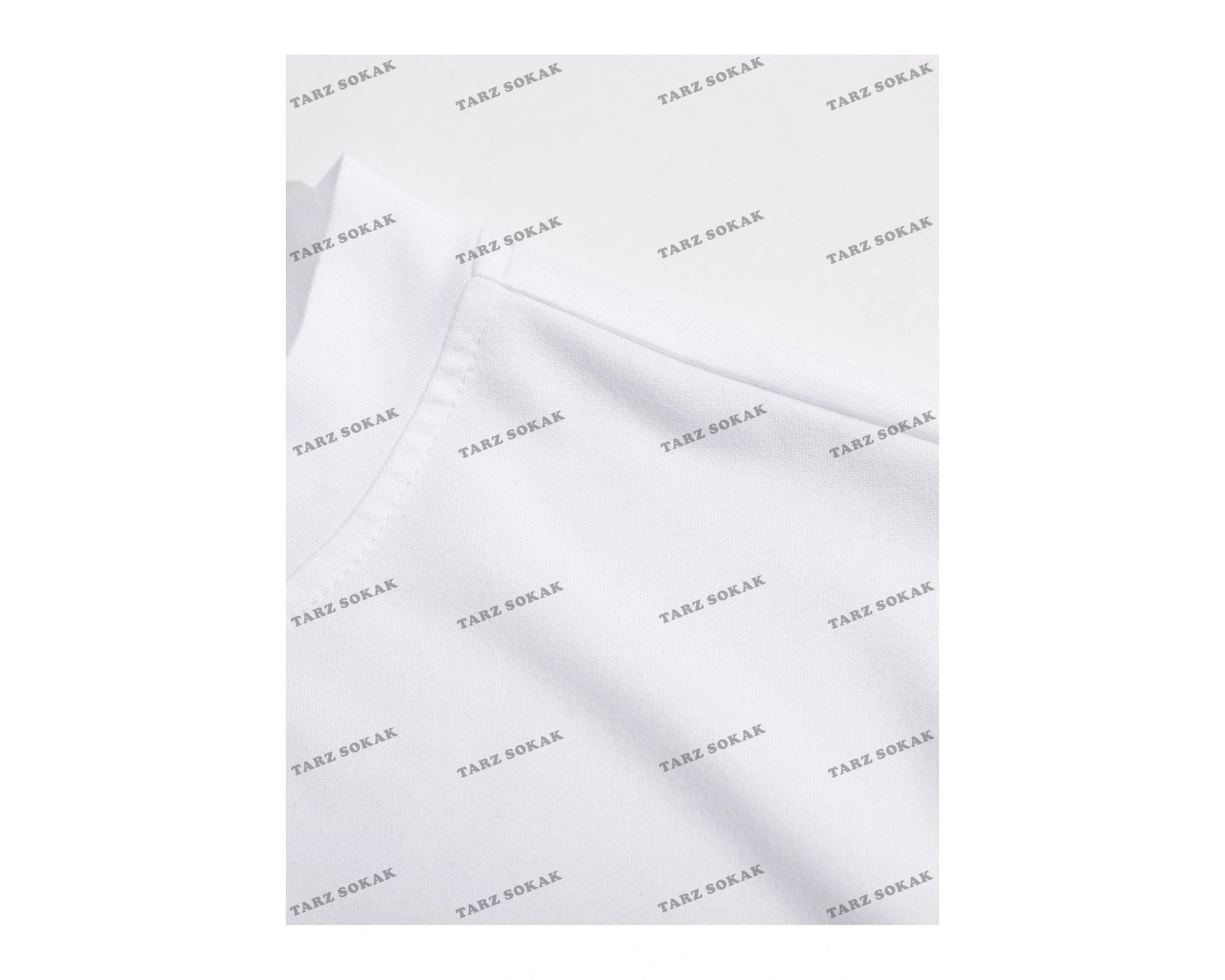 KOD Trend Homme Erkek Çiçek ve Harf Grafikli Tişört