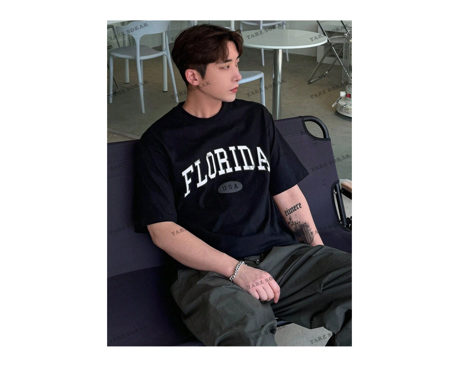 KOD Trend LEGND Erkek Çiçek & Slogan Grafikli Tişört