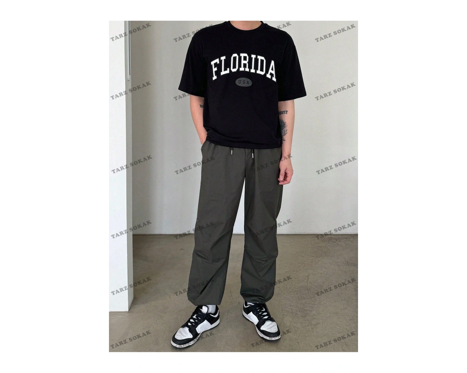 KOD Trend LEGND Erkek Çiçek & Slogan Grafikli Tişört