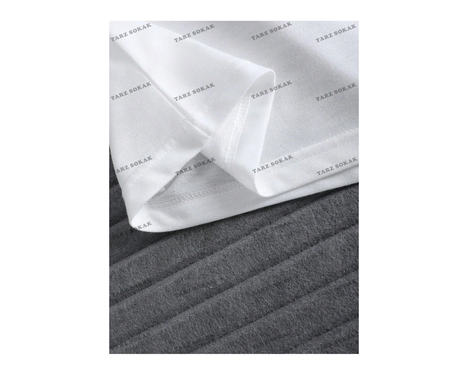 KOD Trend Loose Fit Erkek Düz Renk Yuvarlak Yaka Tişört