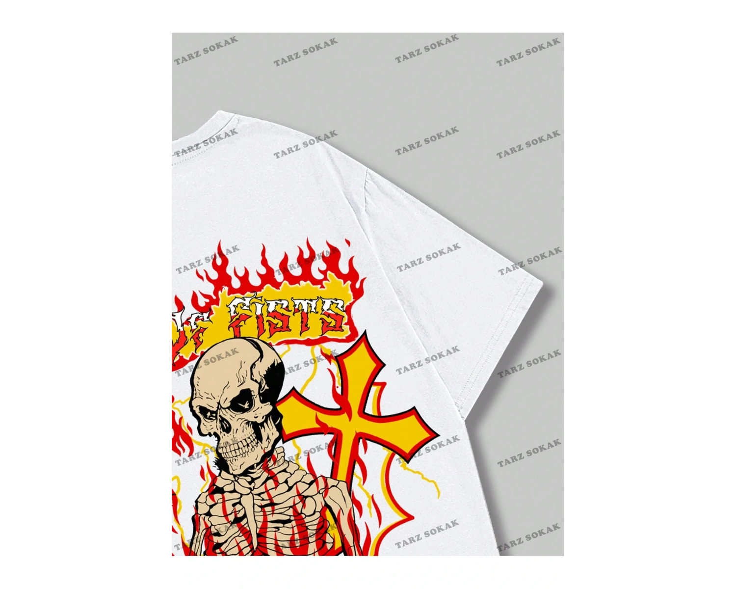 KOD Trend Street Life Erkek Kafatası ve Harf Grafikli Tişört