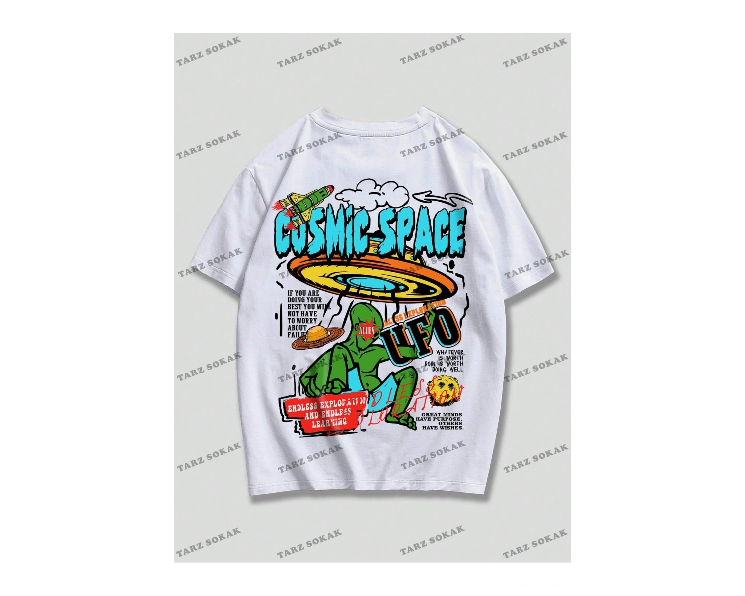 KOD Trend Street Life Erkek Uzaylı ve Sloganlı Grafik Tişört