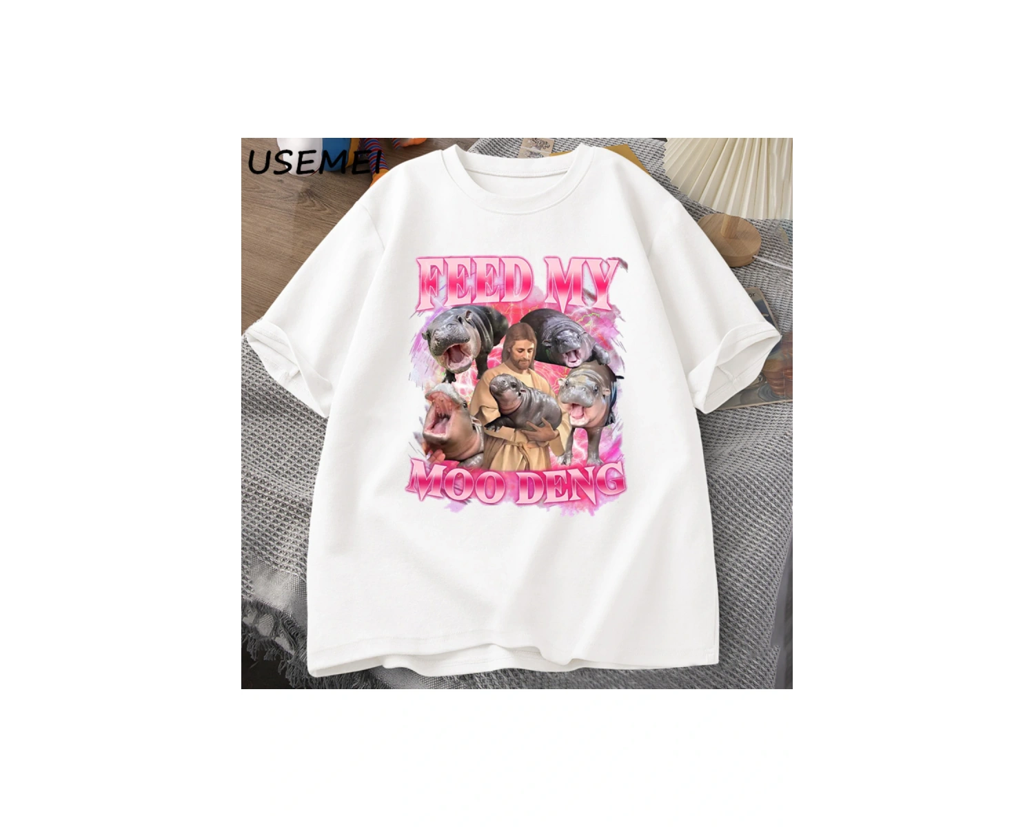 Komik Meme İsa Holding Moo Deng T-Shirt Hippo Moo Moo Dang sevgilisi Tshirt tayland hayvan gr 2995