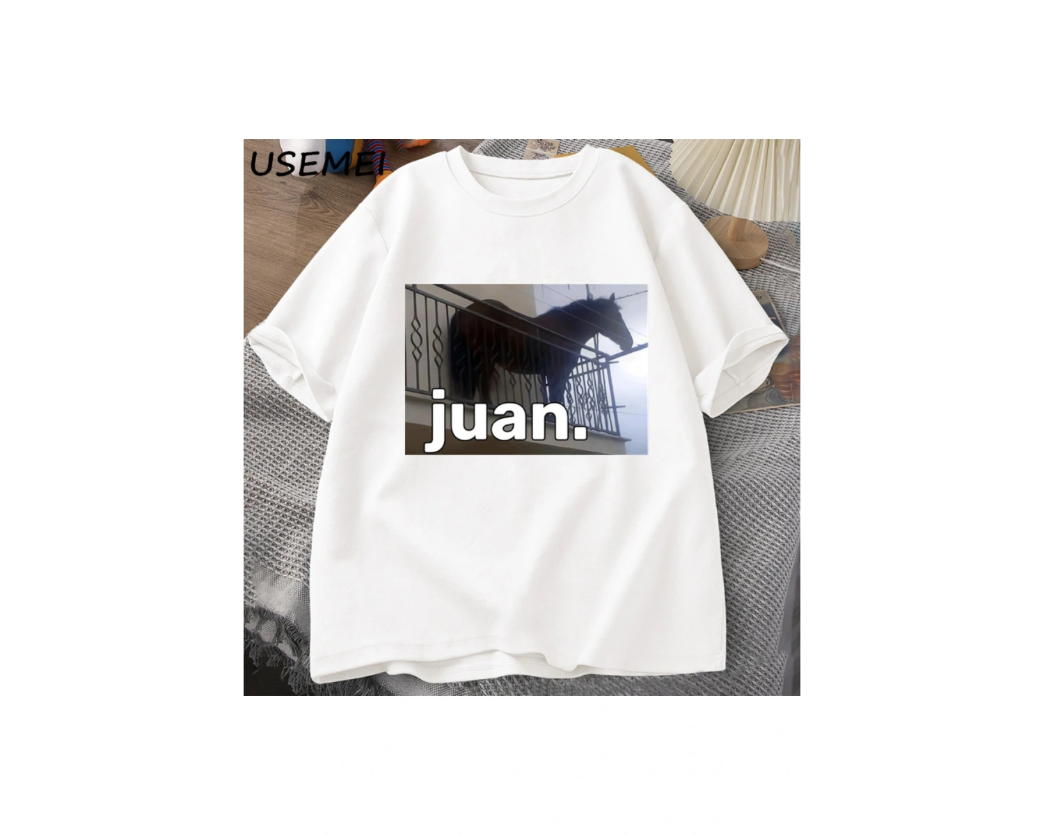 Komik Meme İsa Holding Moo Deng Terkekler kadınlar Hippo Moo Moo Dang Lover tayland T 2797