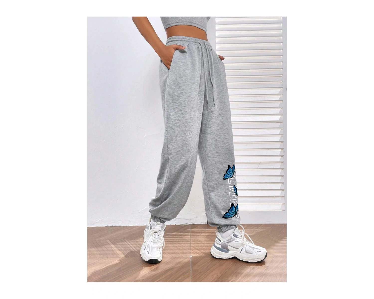 Letter & Butterfly Print Slant Pocket 4 Mevsim Eşofman