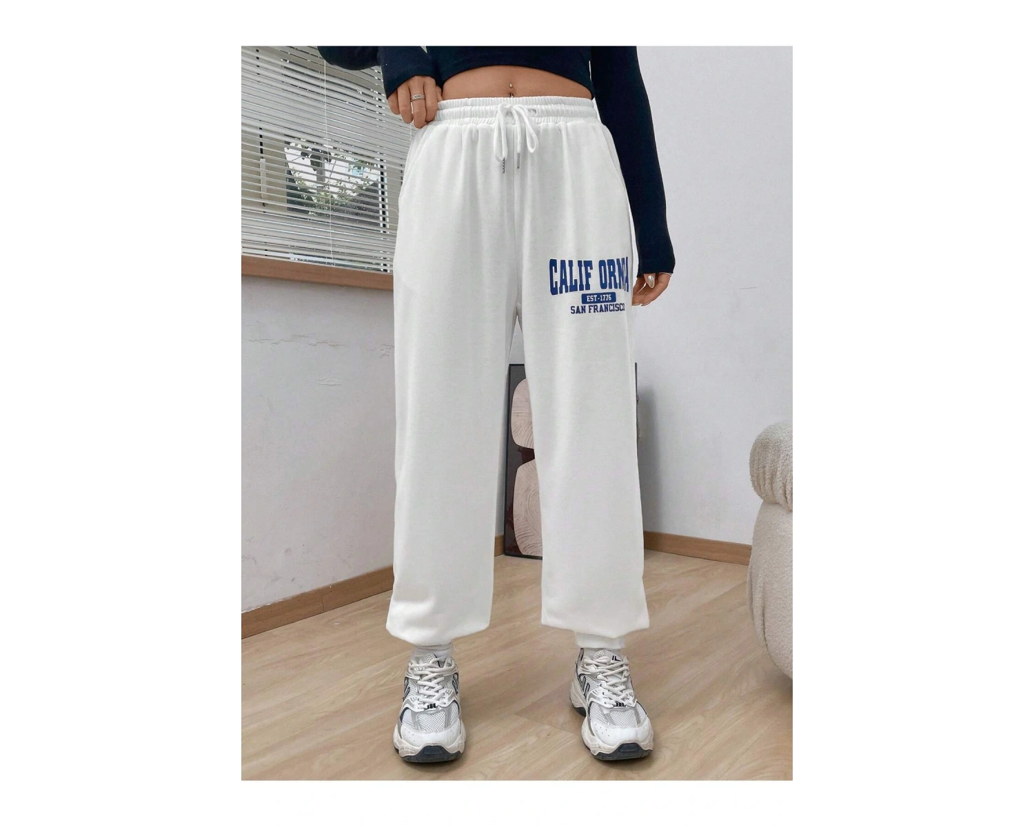 Letter Graphic Drawstring Waist Slant Pocket 4 Mevsim Eşofman