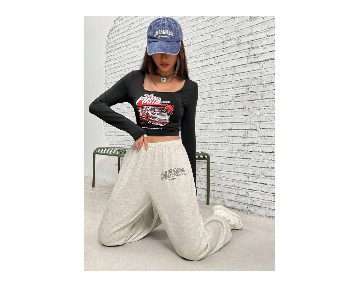 Letter Graphic Elastic Waist 4 Mevsim Eşofman