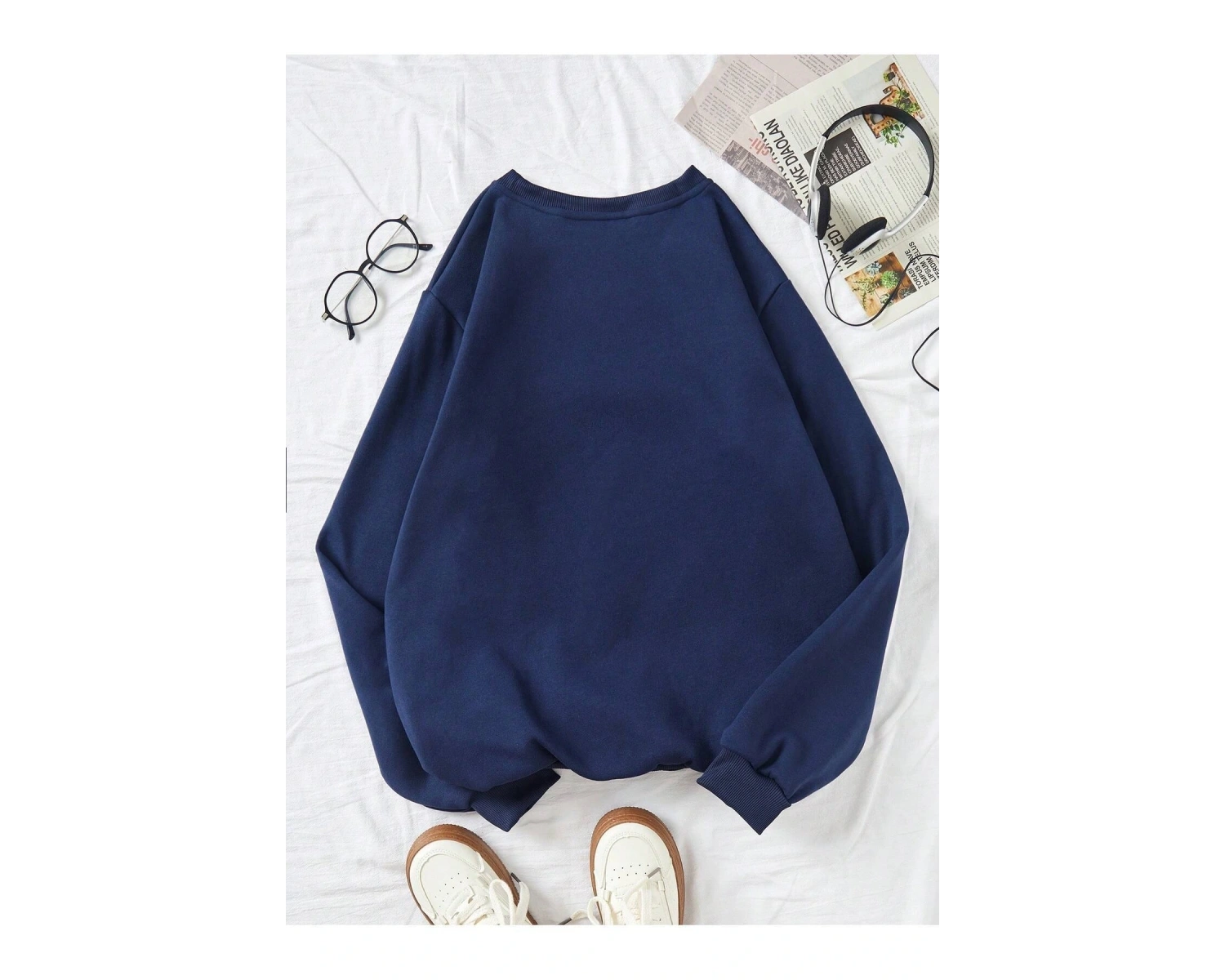 Letter Graphic Lined Sweatshirt Lacivert