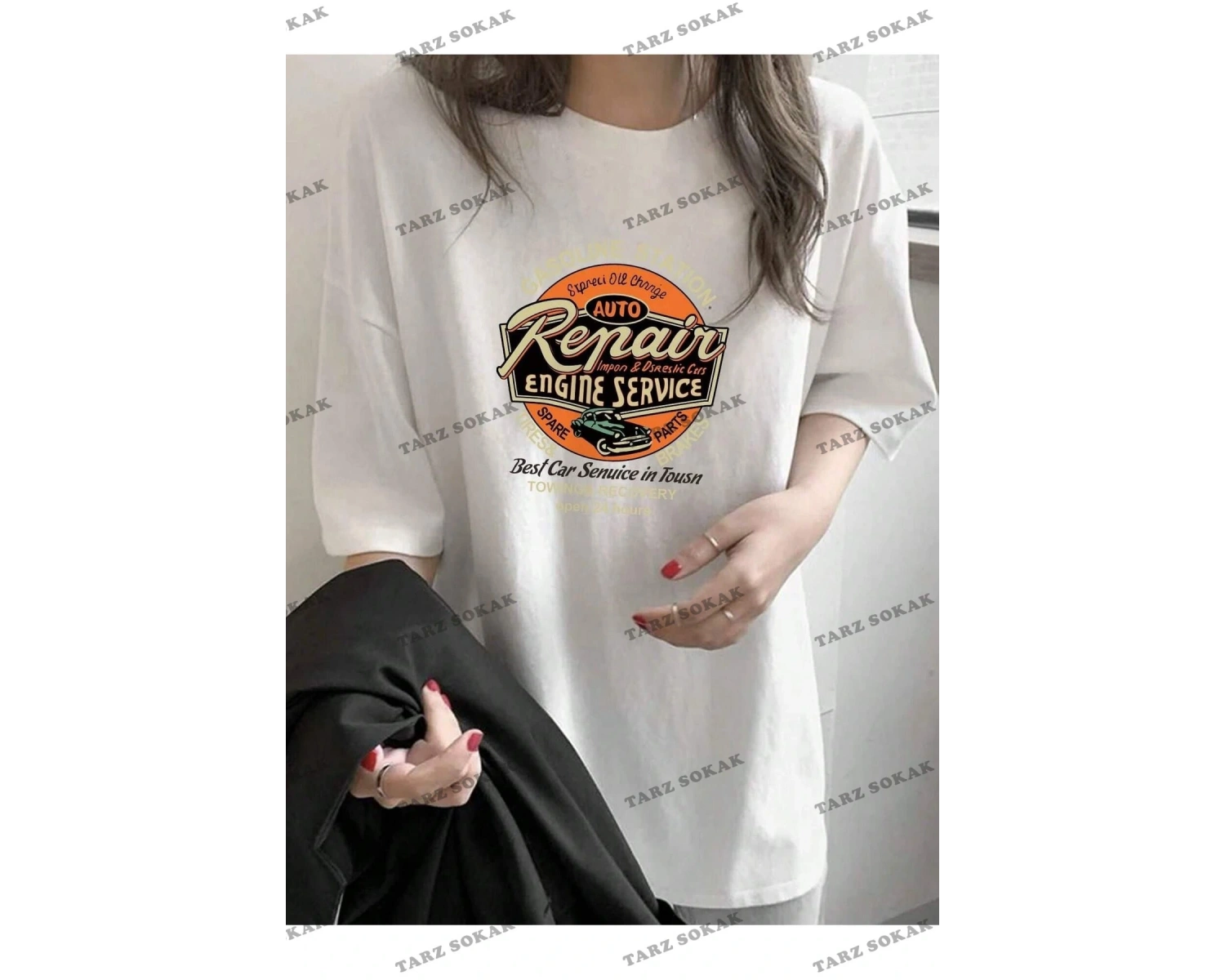 Logo Baskılı Beyaz Tişört