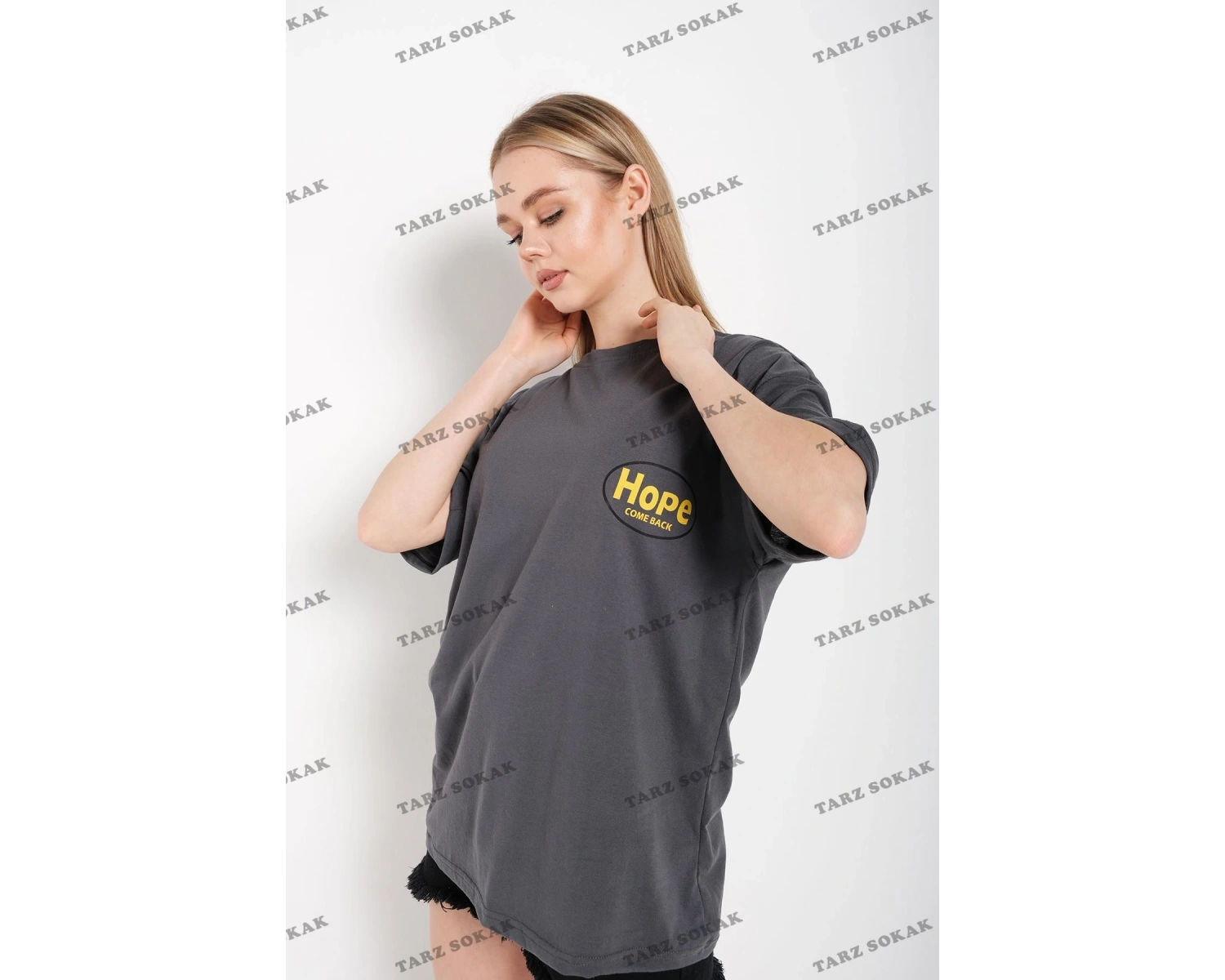 Logo Baskılı Beyaz Tişört