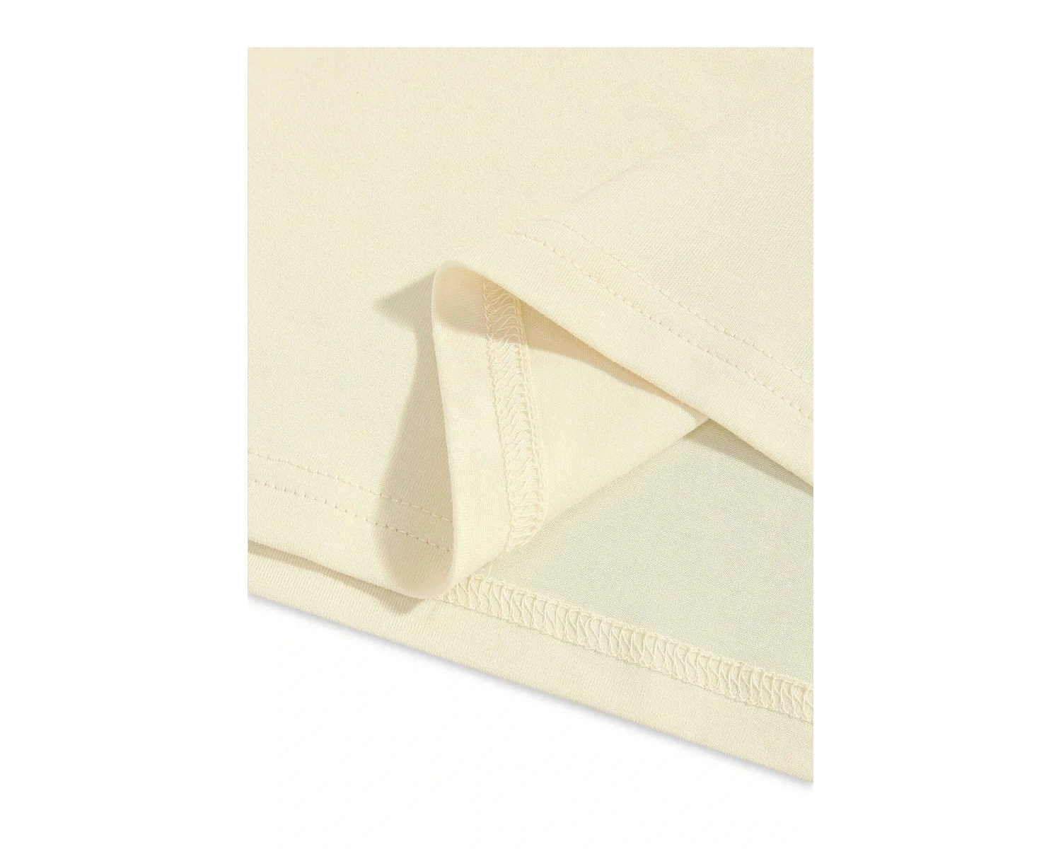 Manfinity EMRG Erkek Günlük Araba Harf Baskılı Kısa Kollu Tişört Ve Şort Takımı