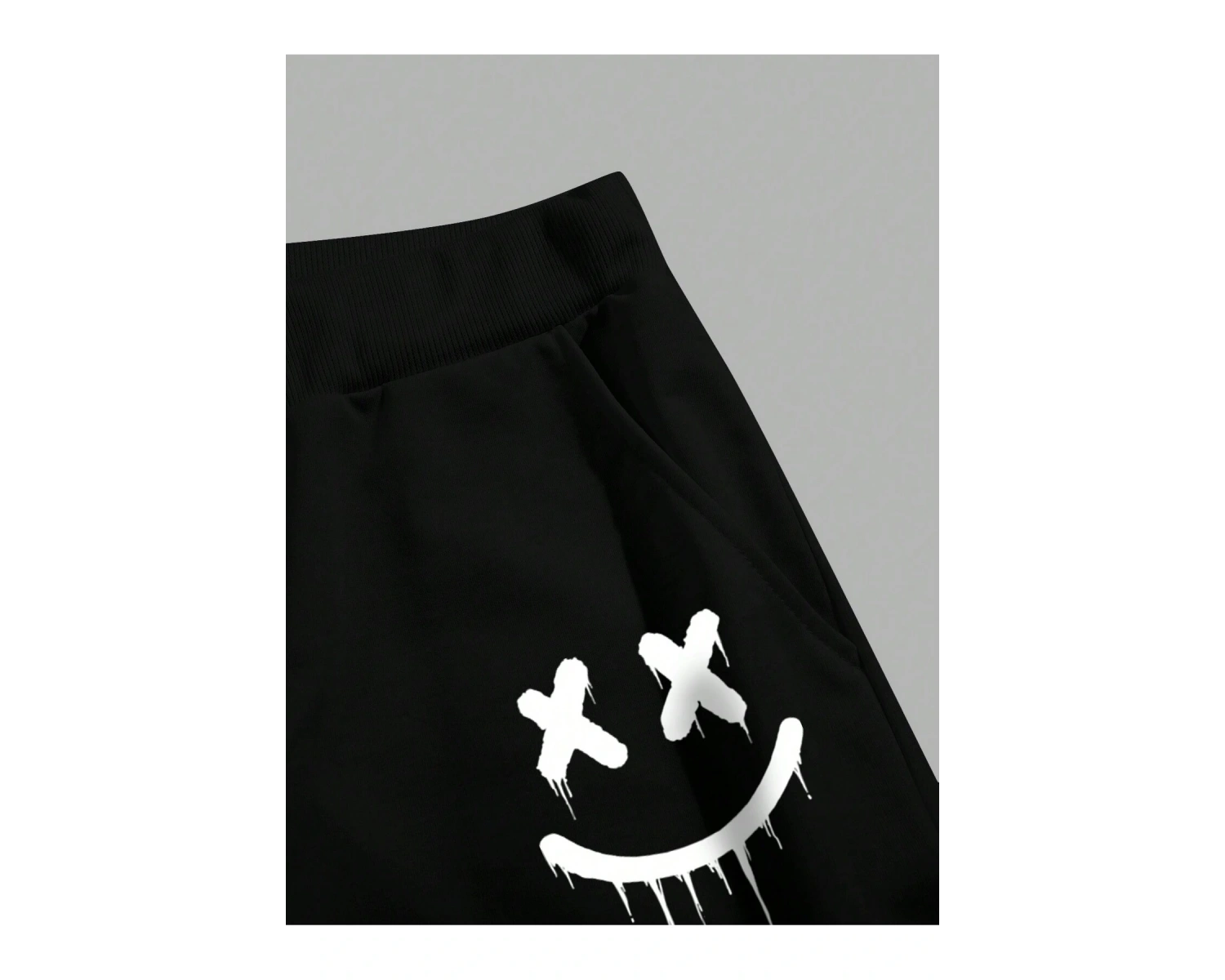 Manfinity Hypemode Erkek Baskılı Kısa Kollu Tişört Ve Şort Takımı