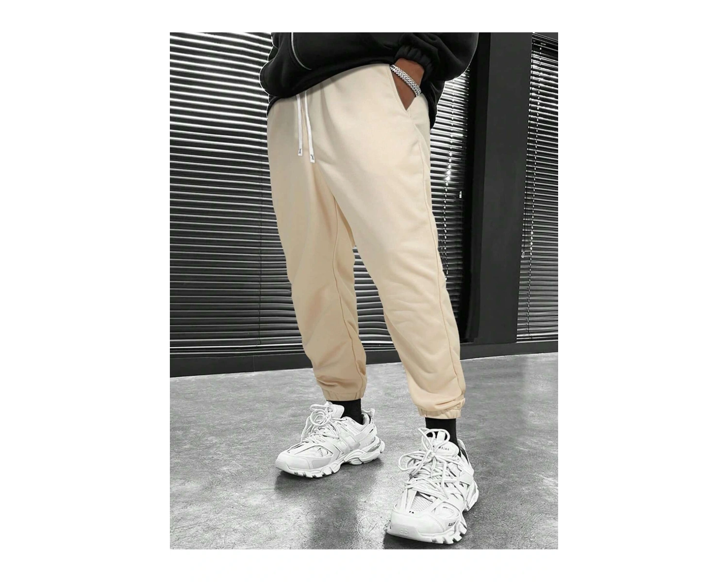 Manfinity Hypemode Erkek İpli Bel Eğimli Cep Eşofman Altı