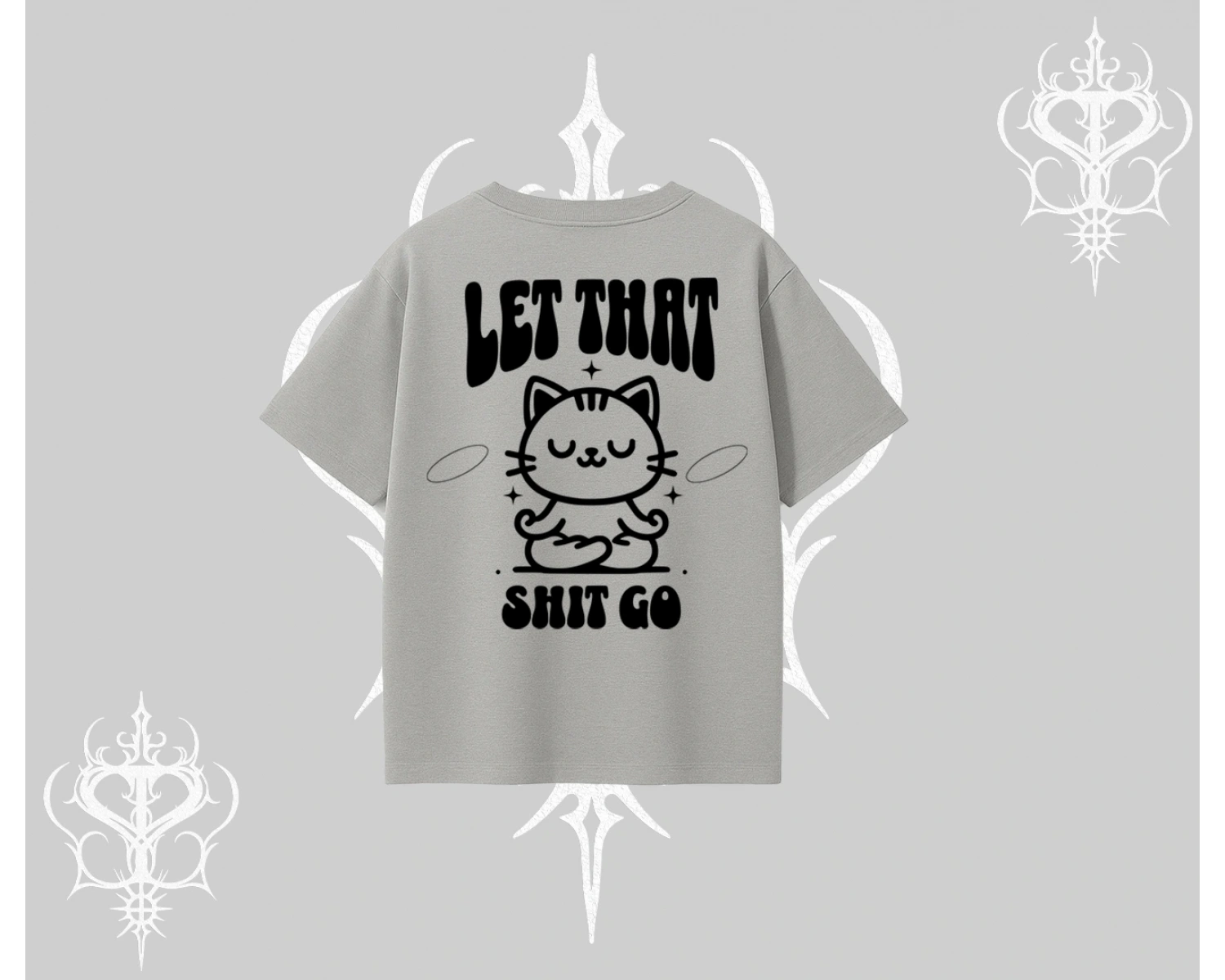 Meditasyon Yapan Kedi Baskılı Oversize Tshirt