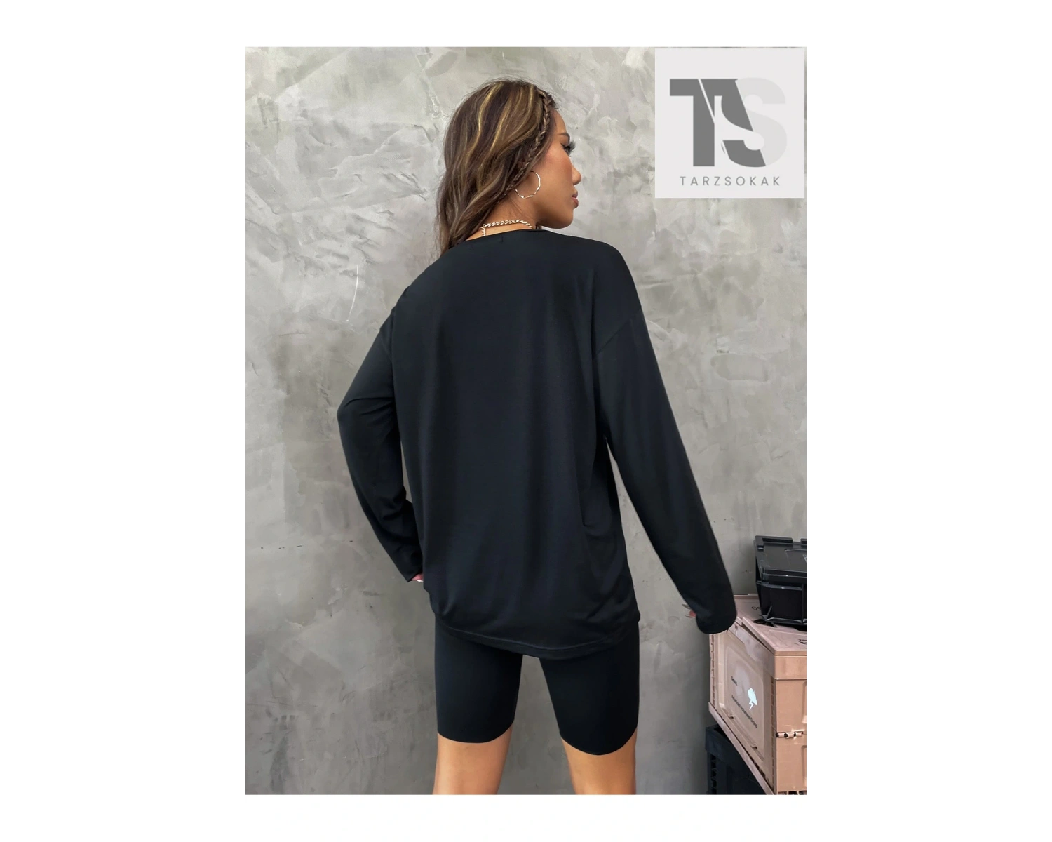 Mektup ve Kelebek Desenli Damla Omuz Tişört