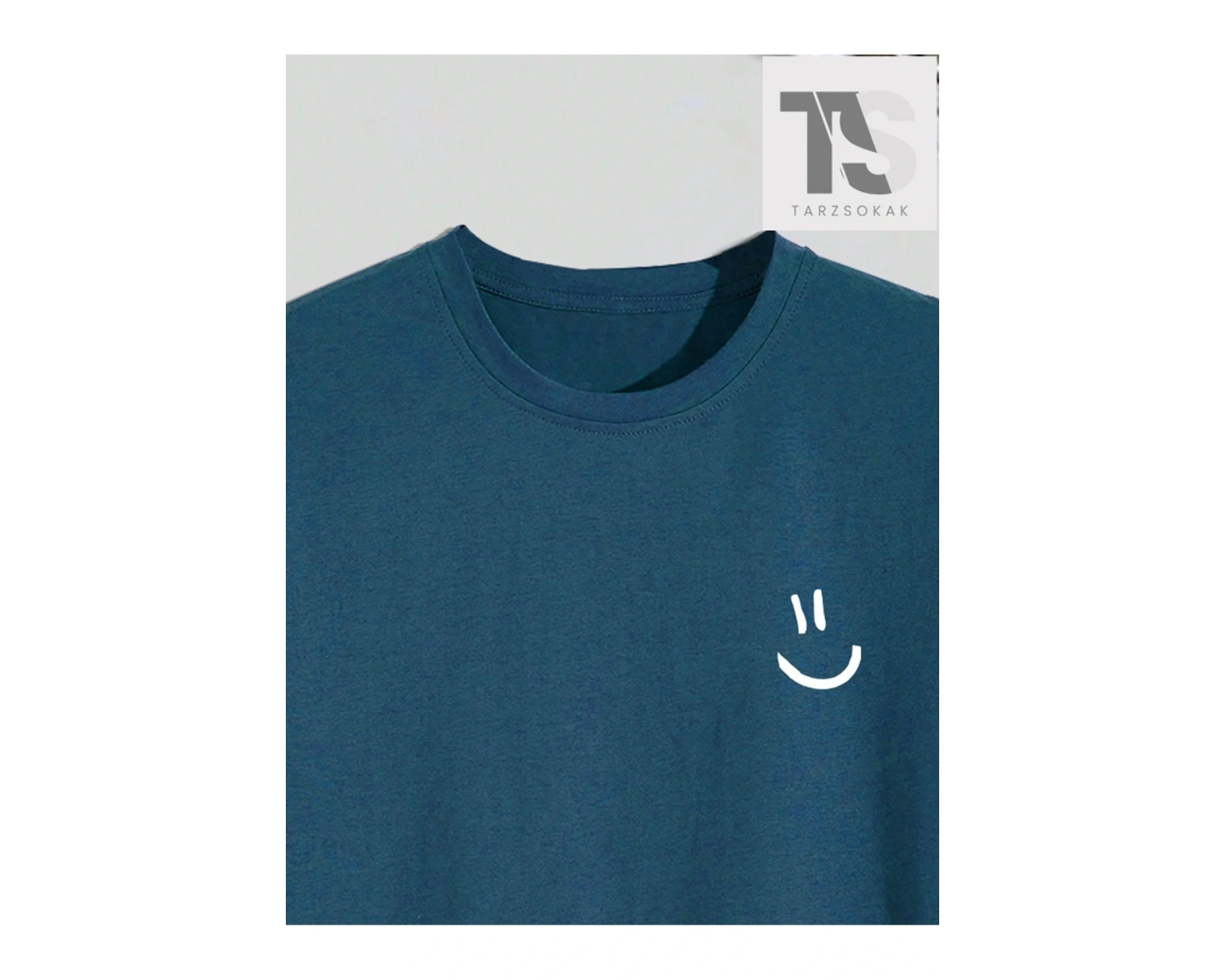 Men Astronot ve Mektup Grafikli Tişört