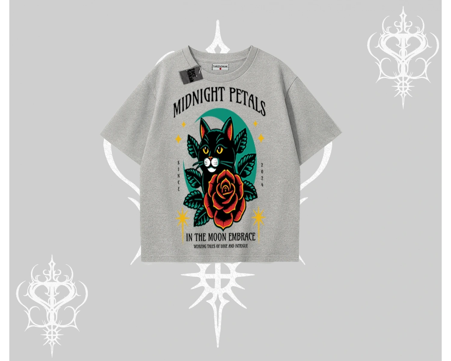 Midnight Petals Kedi Baskılı Oversize Tshirt