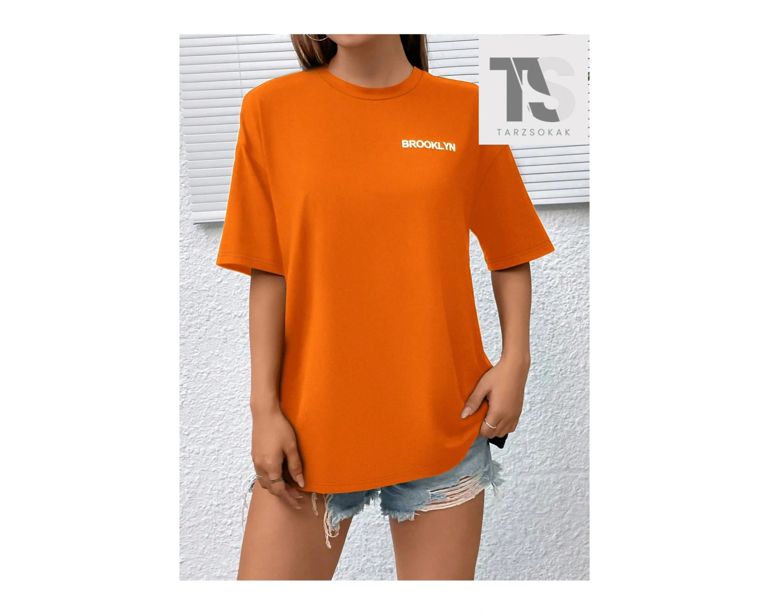 Mona Lisa Desenli Düşük Omuz Tişört