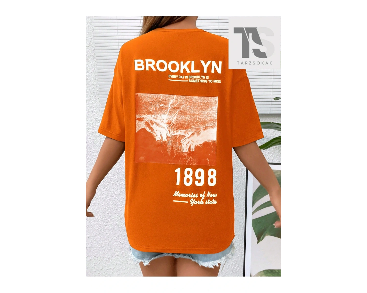 Mona Lisa Desenli Düşük Omuz Tişört