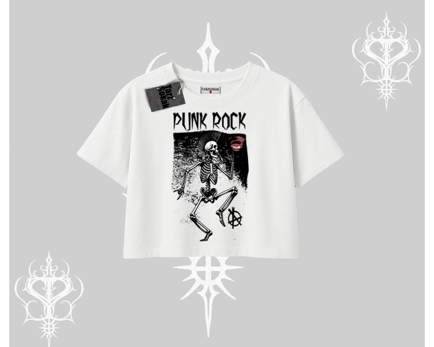 Oversize Crop Tshirt Punk Rock Chaos Skeleton Riot
