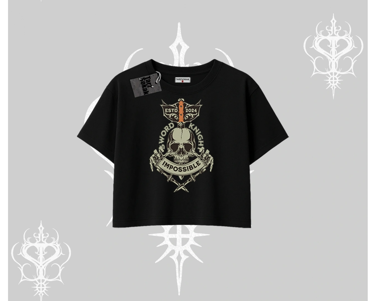 Oversize Crop Tshirt Sword Knight Skull Impossible Street Creed