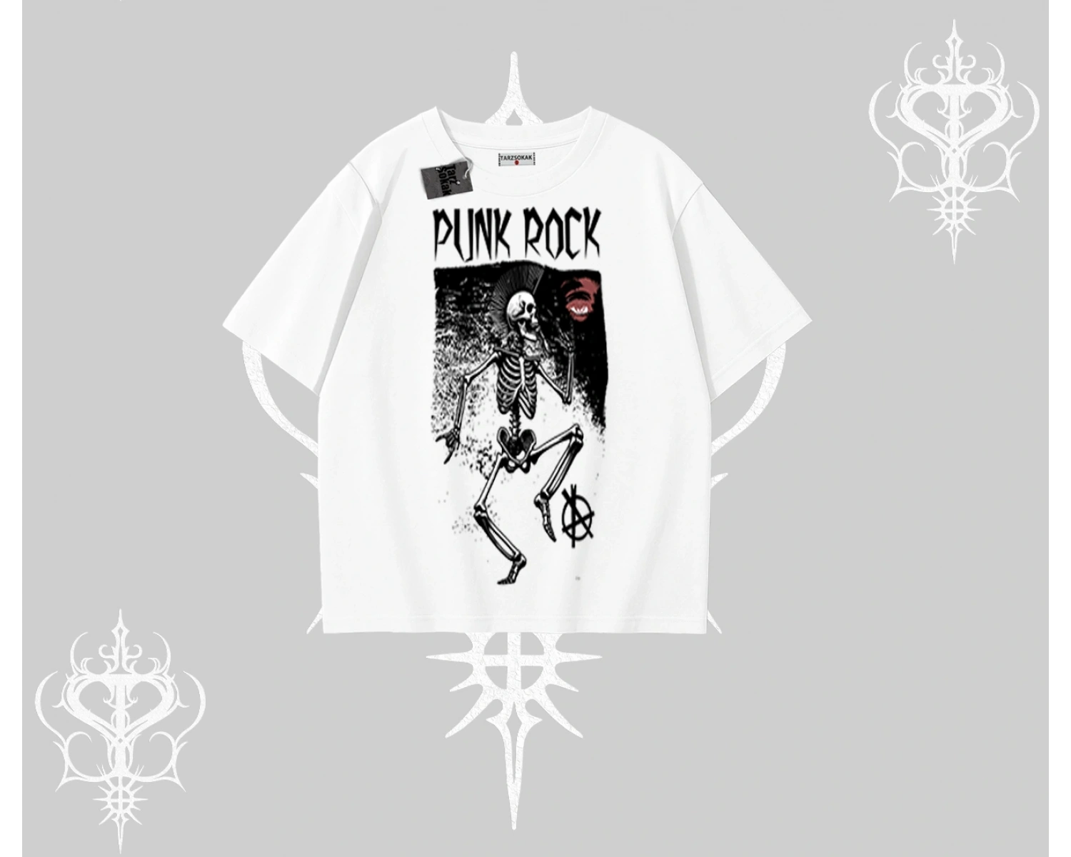 Oversize Tshirt Punk Rock Chaos Skeleton Riot