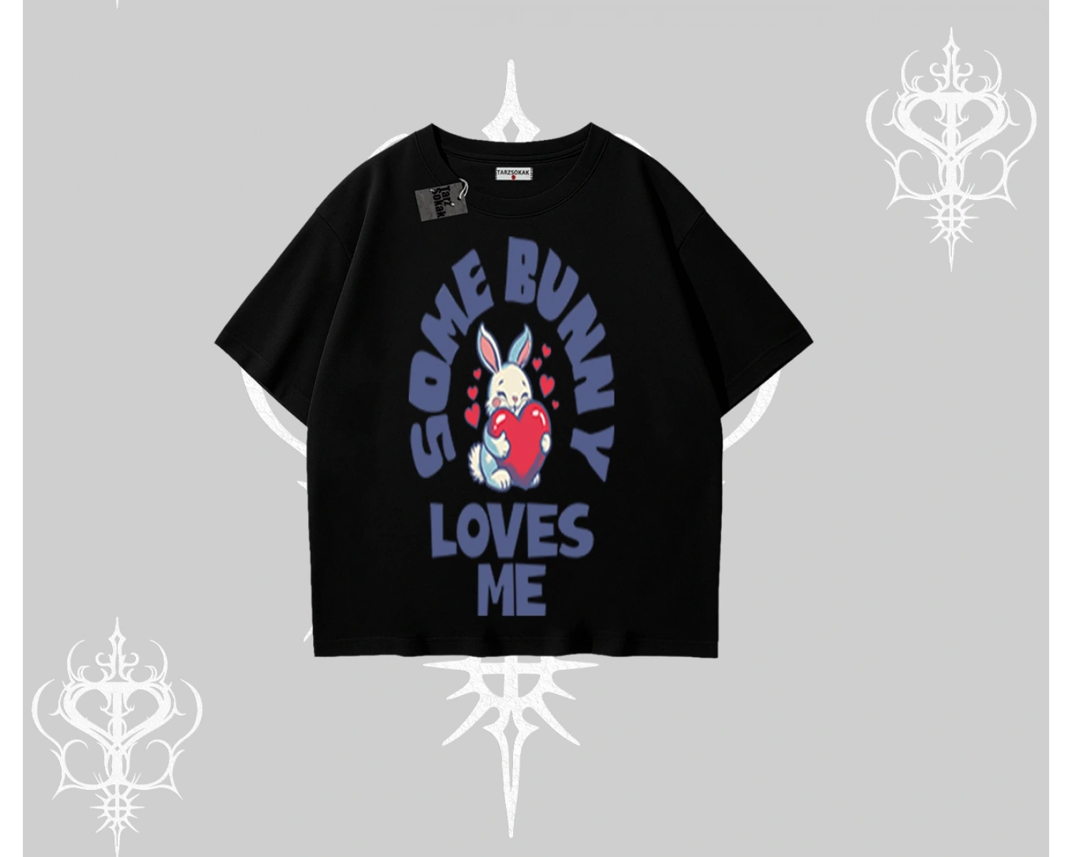 Oversize Tshirt Sevimli Tavşan Some Bunny Loves Me Baskılı