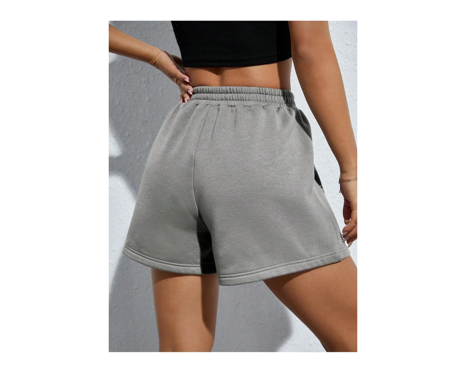 PETITE Figure & Slogan Graphic Track Şort