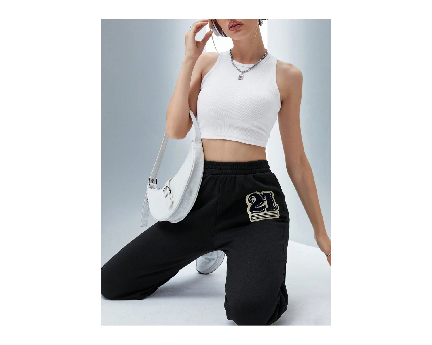 Qutie Letter Graphic Elastic Waist 4 Mevsim Eşofman