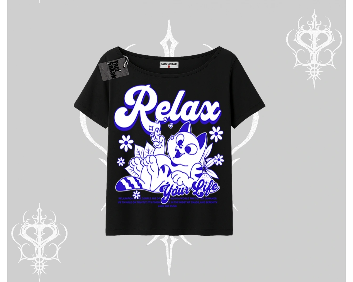 Relax Kedi Baskılı Kayık Yaka Tshirt