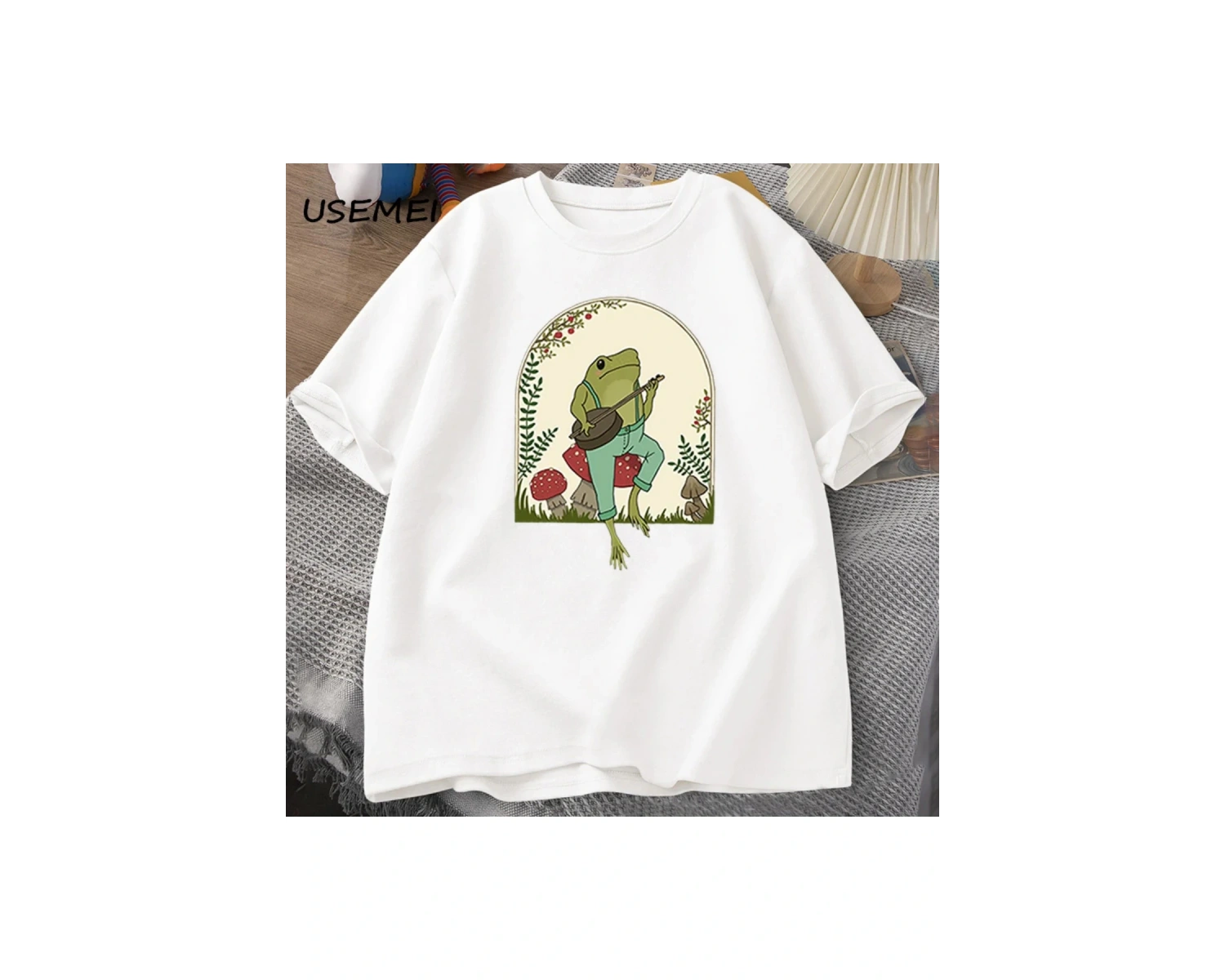 Sevimli Cottagecore T-shirt Estetik Kurbağa Mantar üzerinde Banjo Oynarken TErkekler 2827