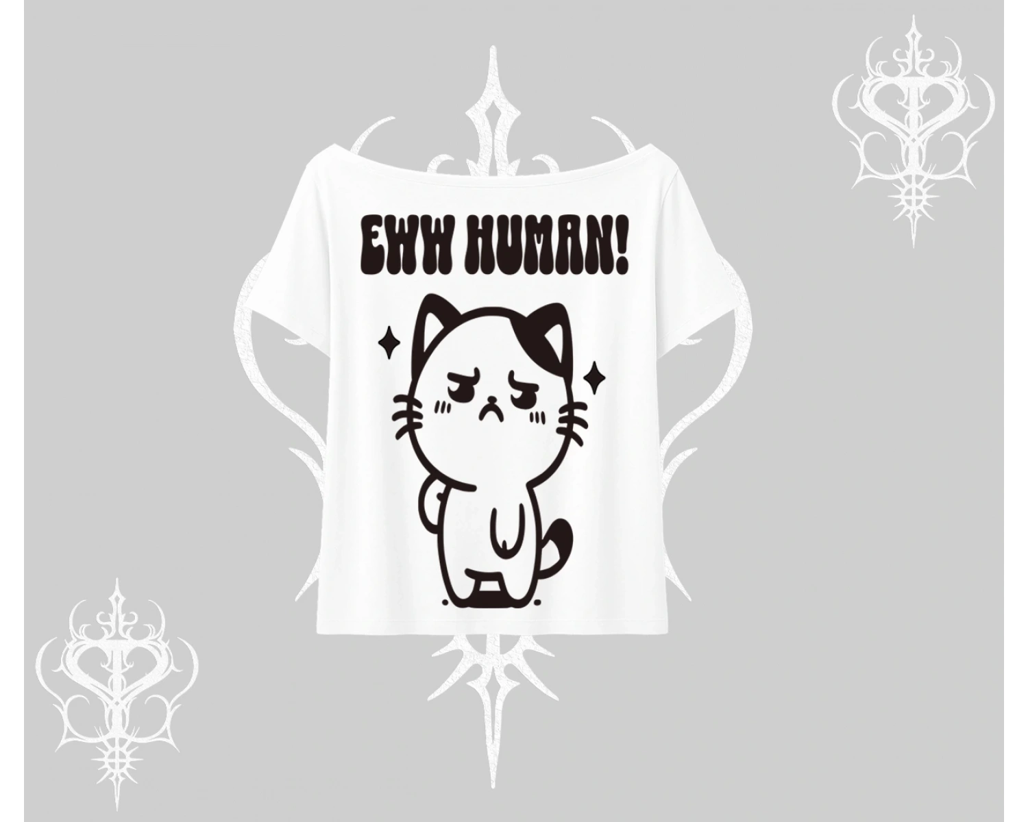 Sevimli Kedi Çizimli Arka Baskılı Kayık Yaka Tshirt