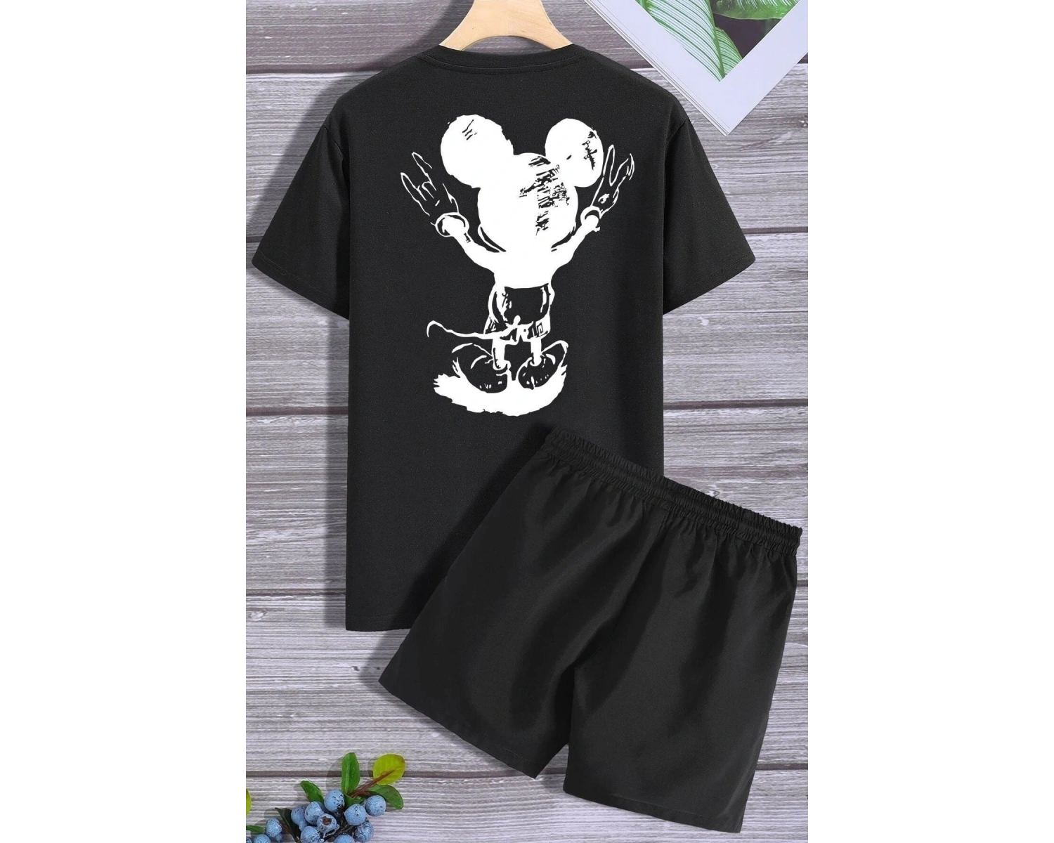 Sırt Baskılı Şort T-shirt Eşofman Takımı