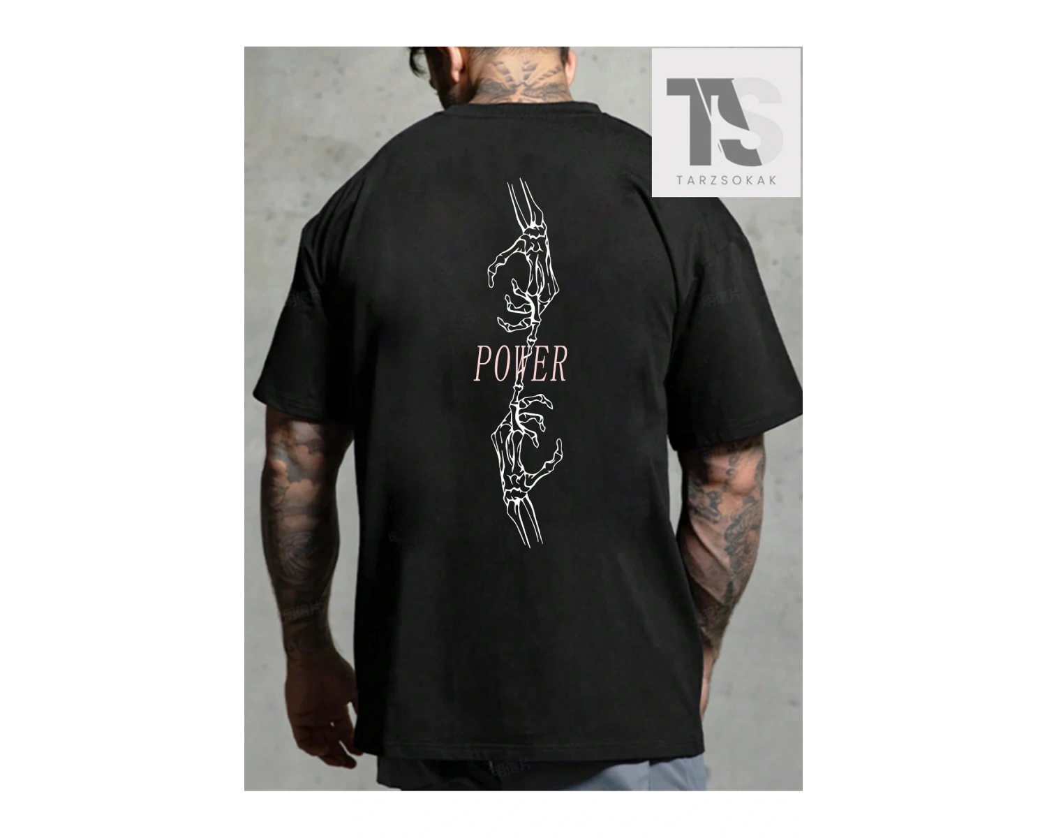 Sırt Tasarımlı Kafatası ve Palmiye Baskılı Erkek Tişört