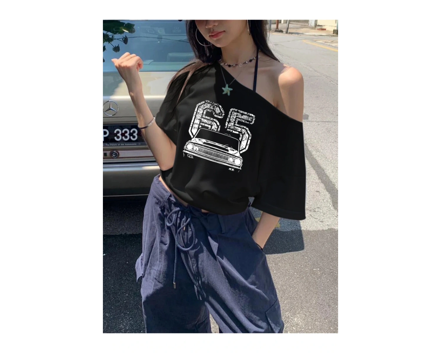 Siyah Kadın Düşük Omuz Kayık Yaka Antika 65 Baskılı